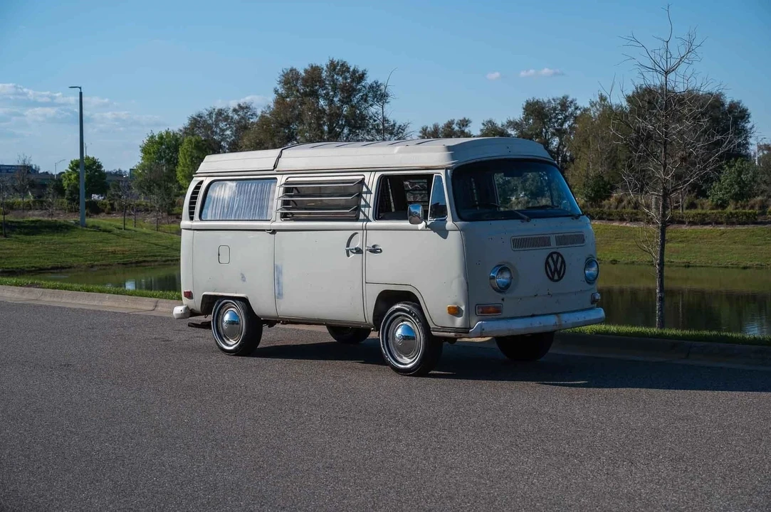 1970 Volkswagen Bay-Window Camper - Image 9 of 21
