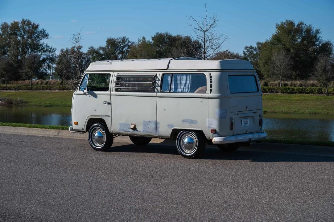 1970 Volkswagen Bay-Window Camper - Image 19 of 21