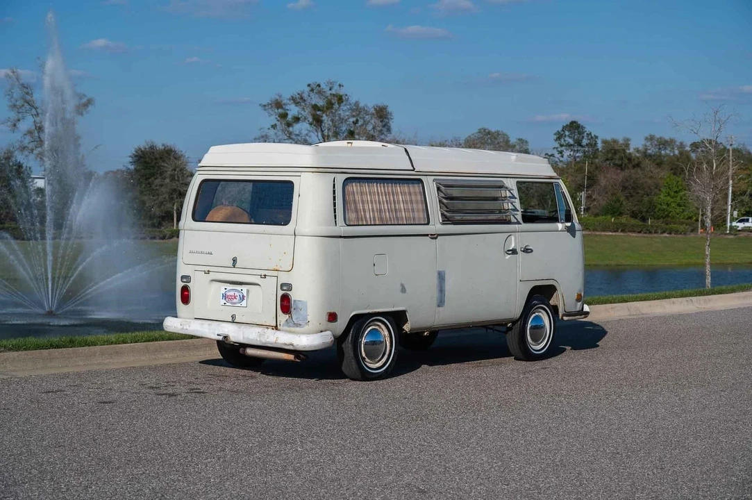 1970 Volkswagen Bay-Window Camper - Image 6 of 21