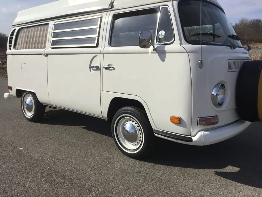1970 Volkswagen Bay-Window Camper - Image 7 of 10