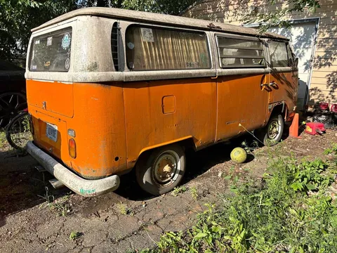 1970 Volkswagen Type 2 Camper Style VW Bus