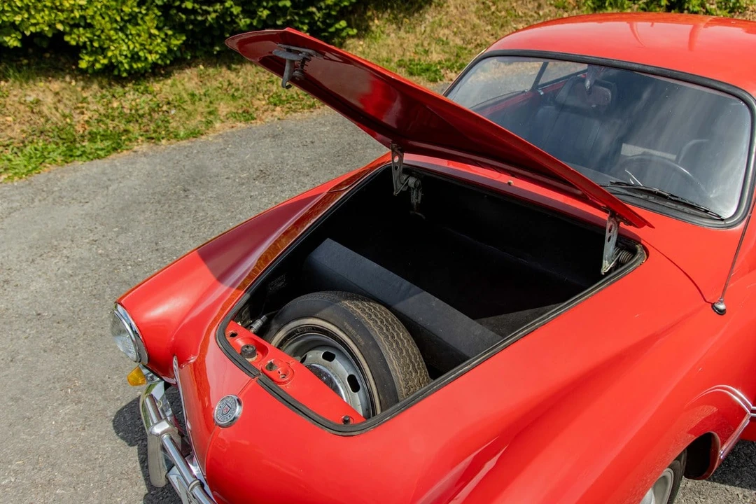1970 Volkswagen Karmann Ghia Type 14 - Image 28 of 30