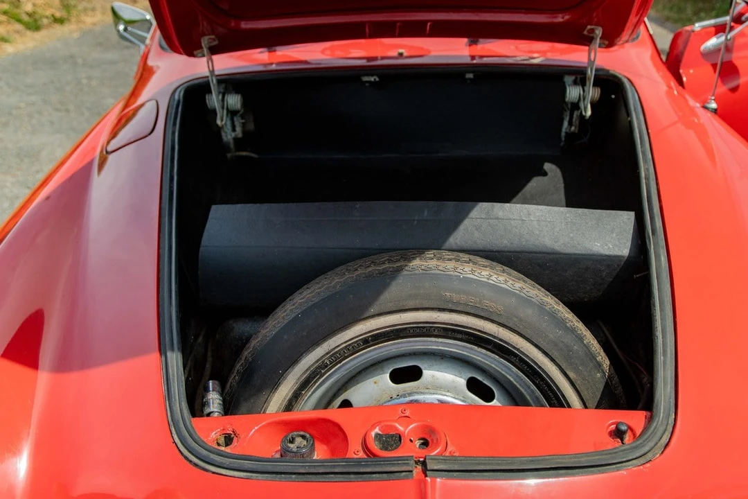 1970 Volkswagen Karmann Ghia Type 14 - Image 29 of 30