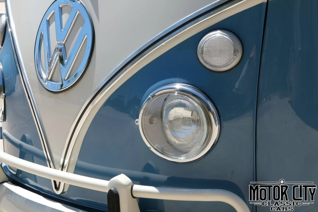 1970 Volkswagen Bay-Window Camper - Image 9 of 21