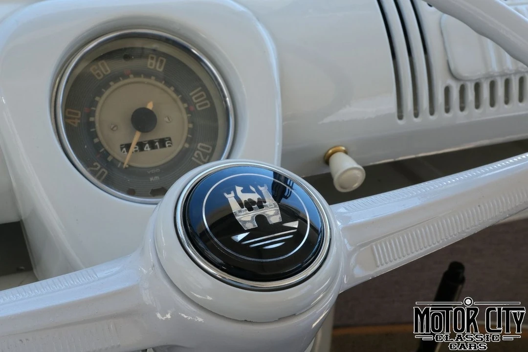 1970 Volkswagen Bay-Window Camper - Image 17 of 21