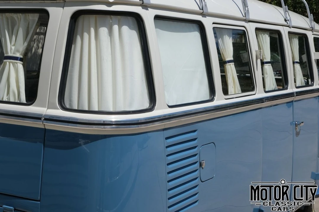 1970 Volkswagen Bay-Window Camper - Image 11 of 21