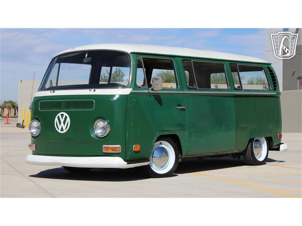 1970 Volkswagen Bay-Window Bus - Image 3 of 31