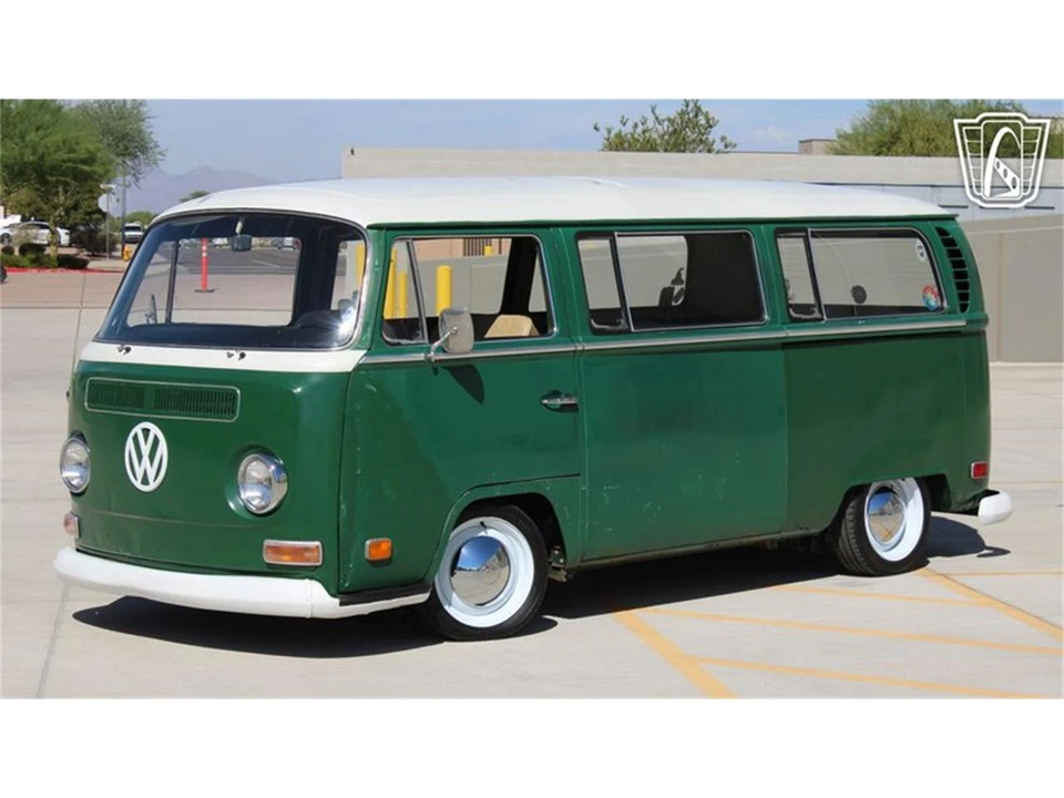 1970 Volkswagen Bay-Window Bus - Image 4 of 31