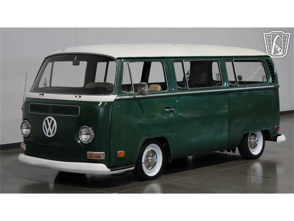 1970 Volkswagen Bay-Window Bus - Image 30 of 31