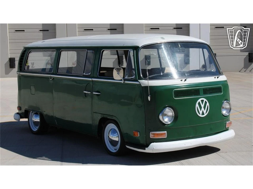 1970 Volkswagen Bay-Window Bus - Image 5 of 31