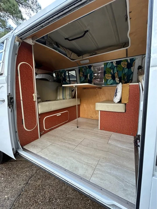 1970 Volkswagen Bay-Window Camper - Image 7 of 9
