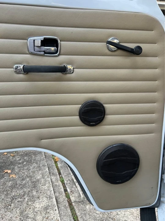 1970 Volkswagen Bay-Window Camper - Image 9 of 9