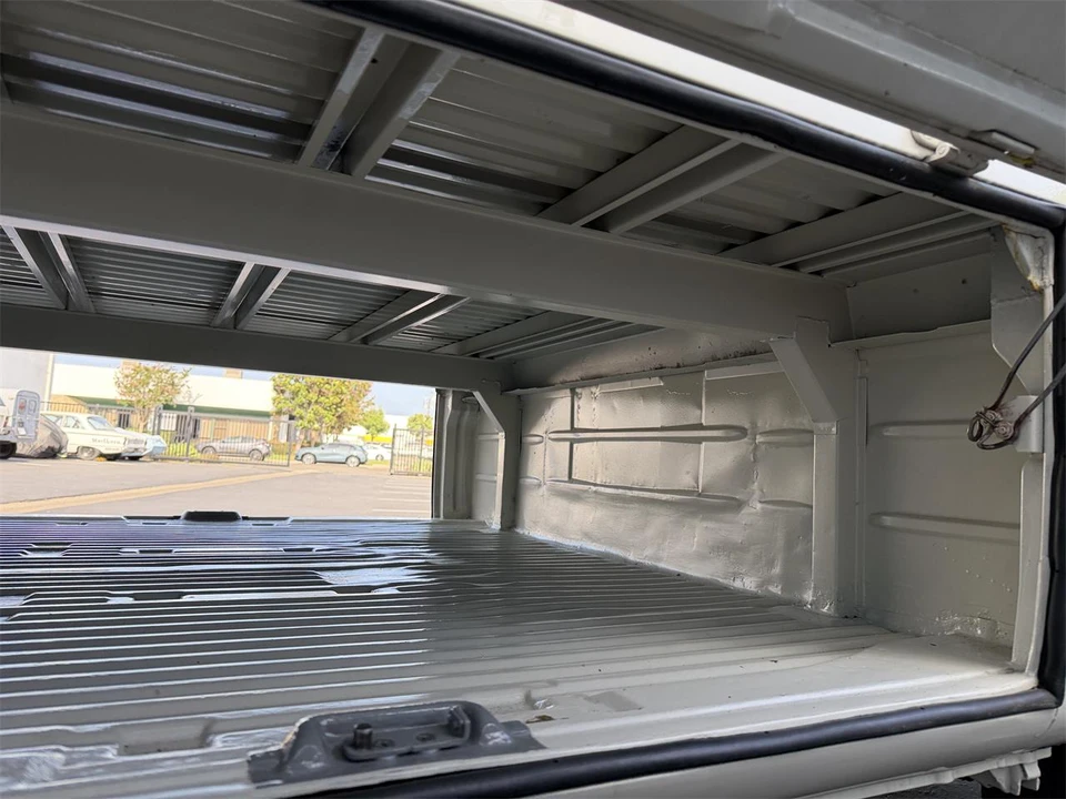 1970 Volkswagen Type 2 - Image 19 of 20