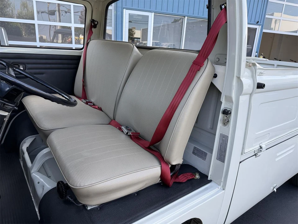 1970 Volkswagen Type 2 - Image 10 of 20