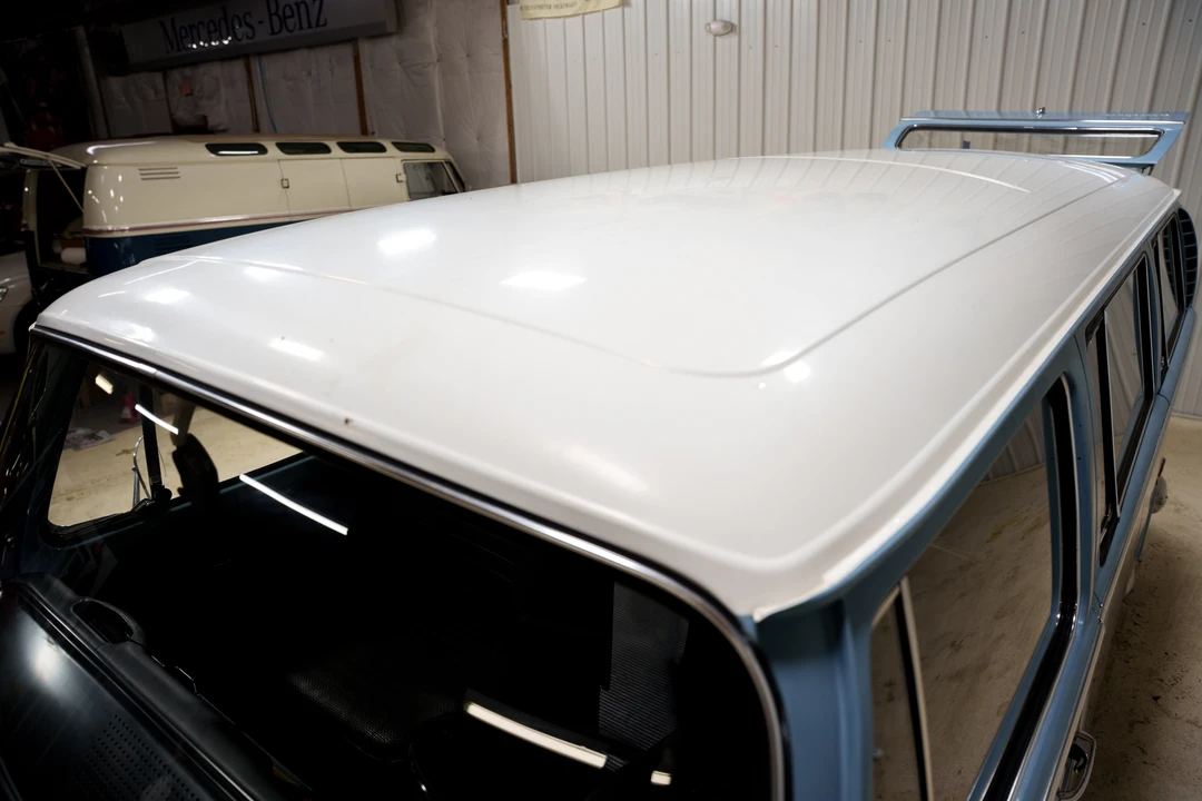 1970 Volkswagen Bay-Window Bus - Image 29 of 31