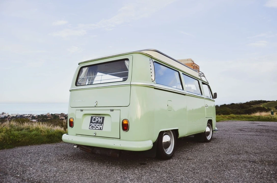 1970 Volkswagen Bay-Window Camper - Image 3 of 18