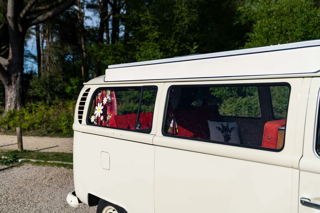 1969 Volkswagen Bay-Window Camper - Image 12 of 31