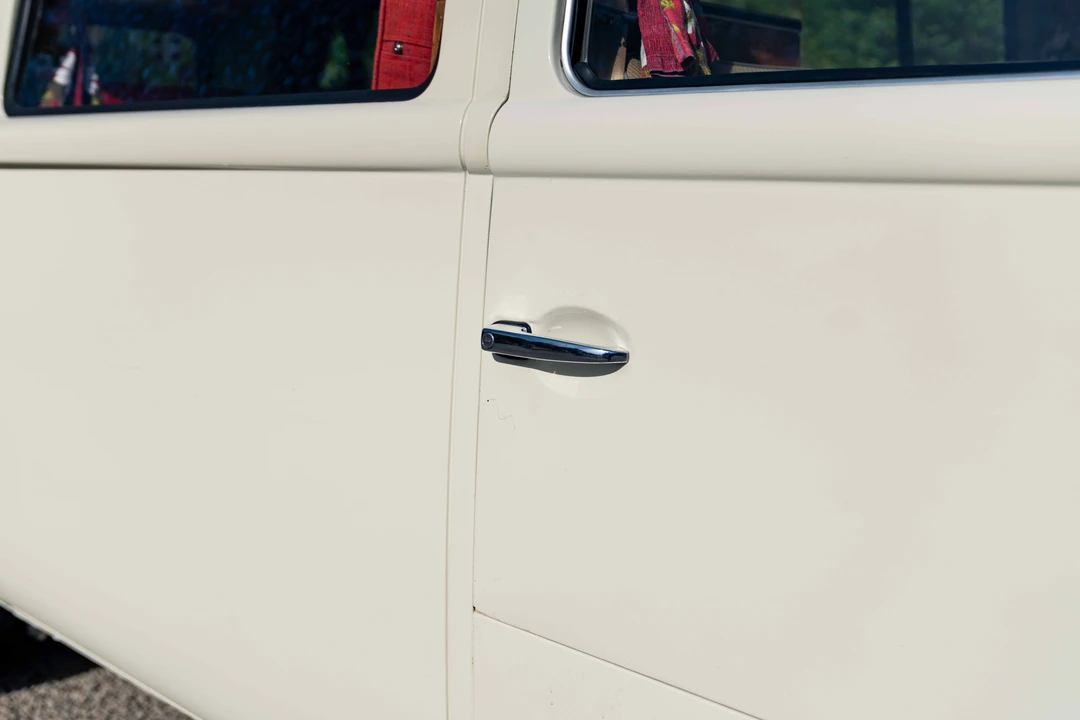 1969 Volkswagen Bay-Window Camper - Image 14 of 31
