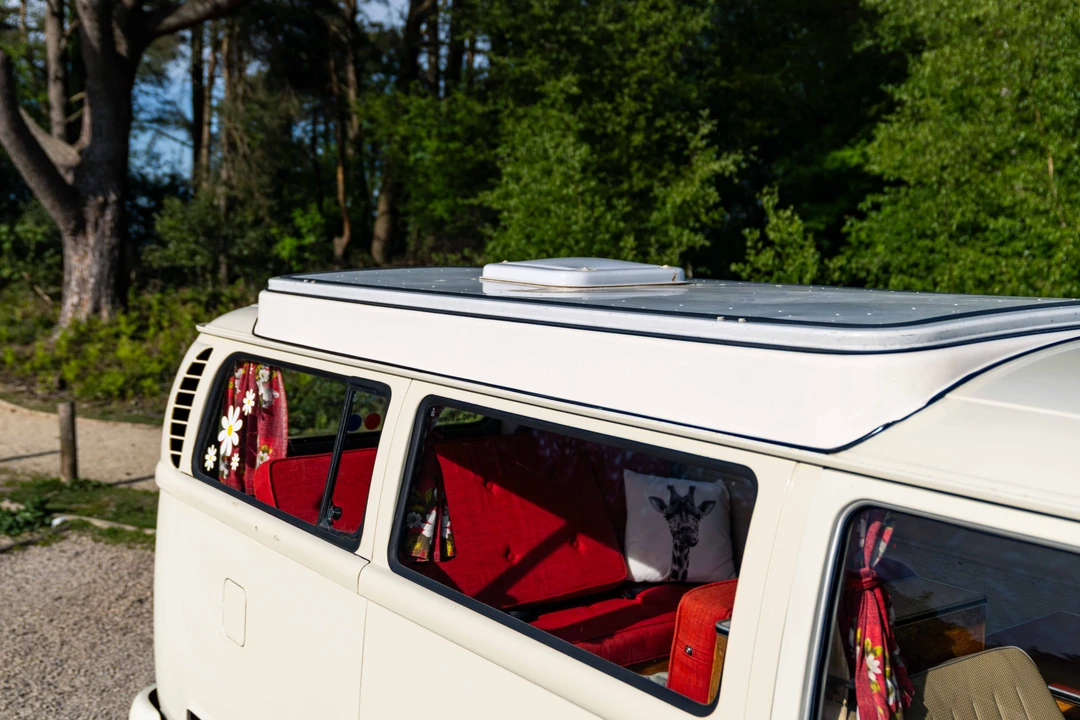 1969 Volkswagen Bay-Window Camper - Image 15 of 31
