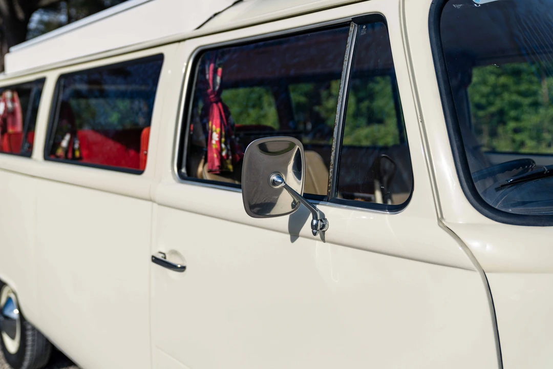 1969 Volkswagen Bay-Window Camper - Image 16 of 31