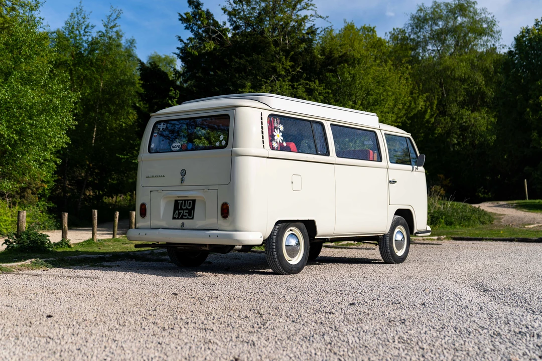 1969 Volkswagen Bay-Window Camper - Image 5 of 31