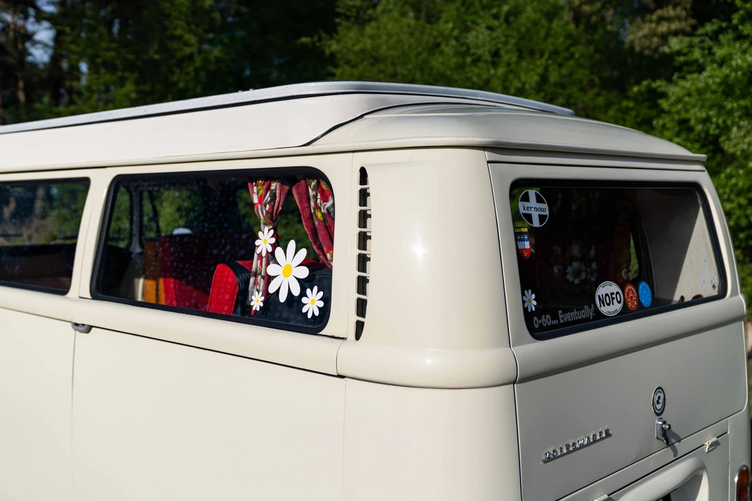 1969 Volkswagen Bay-Window Camper - Image 26 of 31