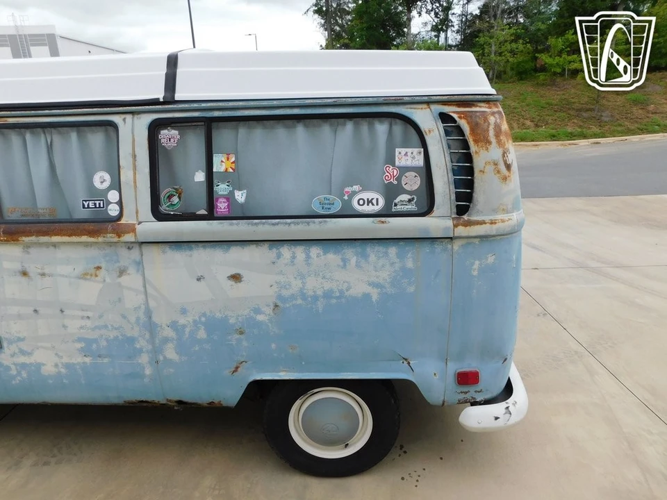 1970 Volkswagen Bay-Window Camper - Image 18 of 21