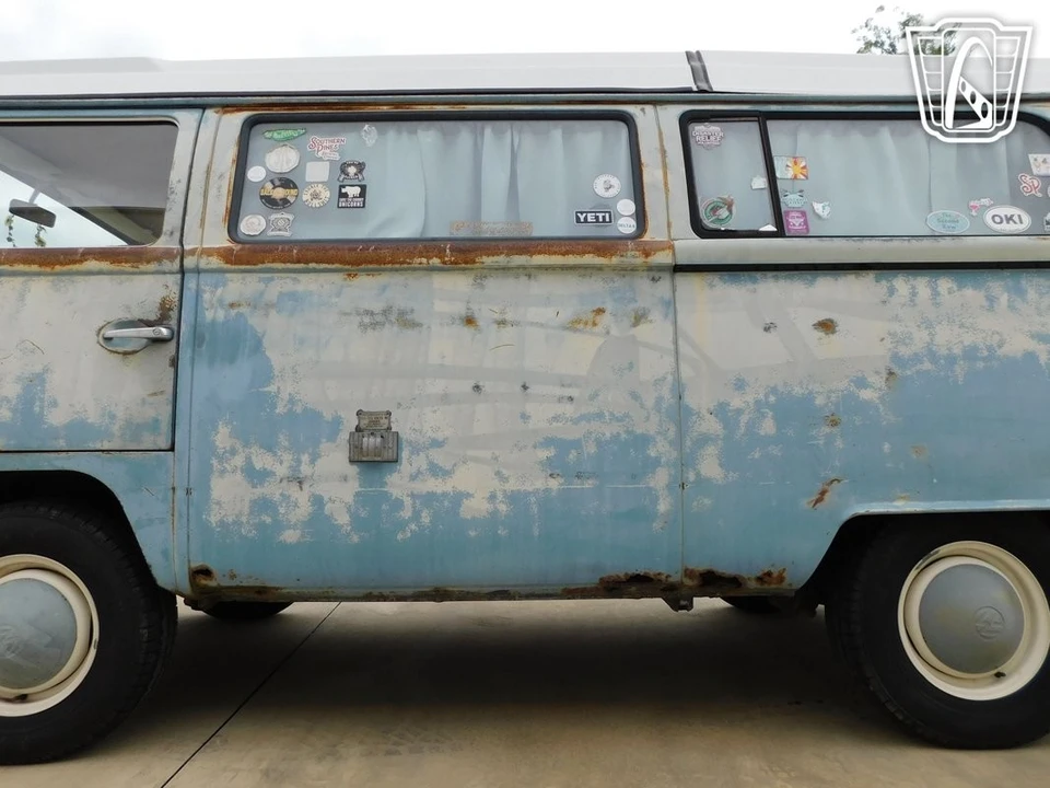 1970 Volkswagen Bay-Window Camper - Image 13 of 21