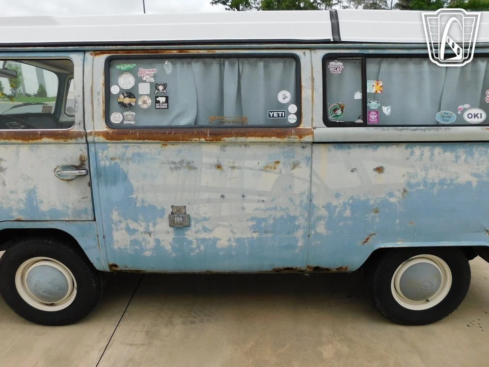 1970 Volkswagen Bay-Window Camper - Image 14 of 21