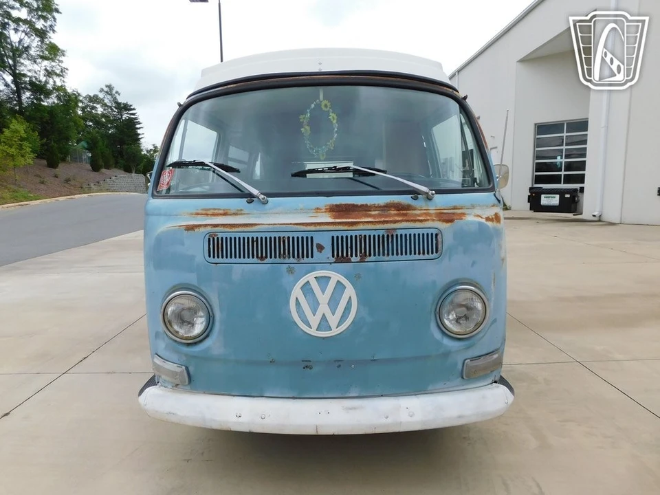 1970 Volkswagen Bay-Window Camper - Image 5 of 21