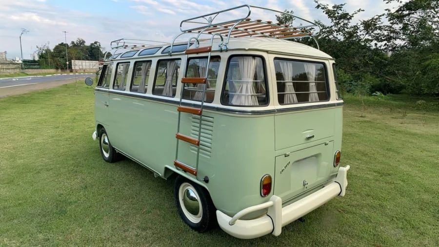 1970 Volkswagen Bay-Window Bus - Image 3 of 31