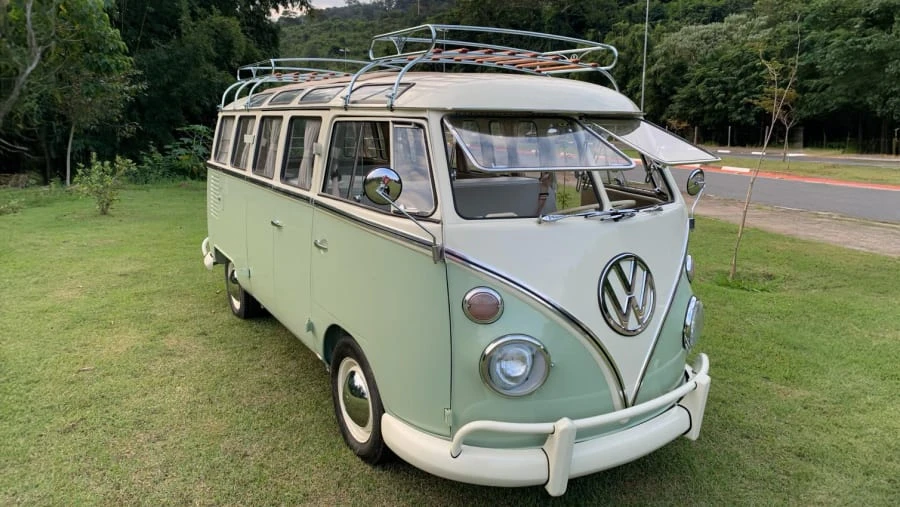 1970 Volkswagen Bay-Window Bus - Image 3 of 26
