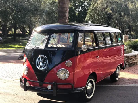 1970 Volkswagen Type II Transporter
