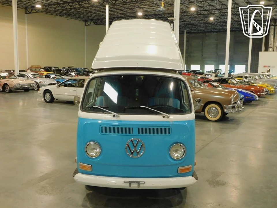 1970 Volkswagen Bay-Window Camper - Image 11 of 21
