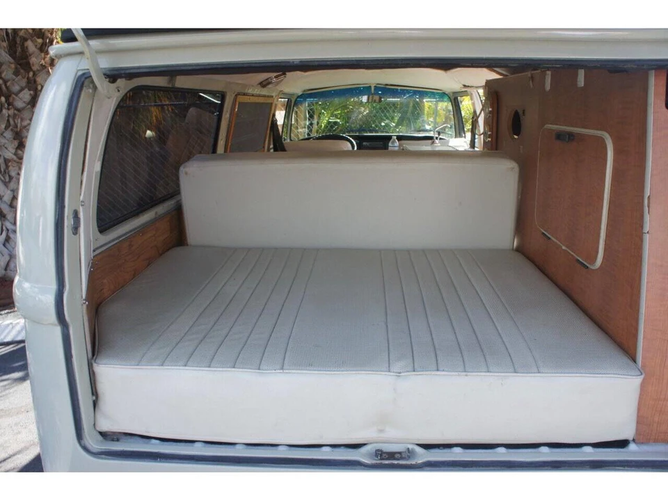 1970 Volkswagen Bay-Window Camper - Image 7 of 15