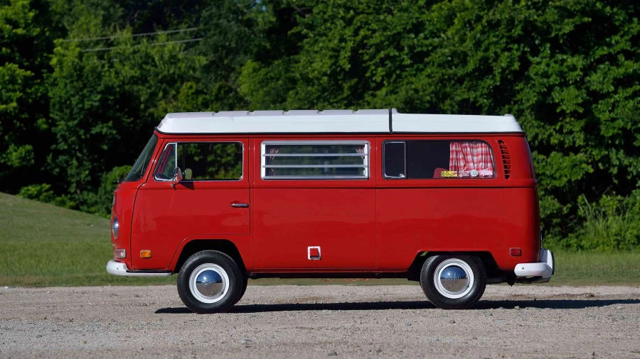 1970 Volkswagen Bay-Window Camper - Image 8 of 12