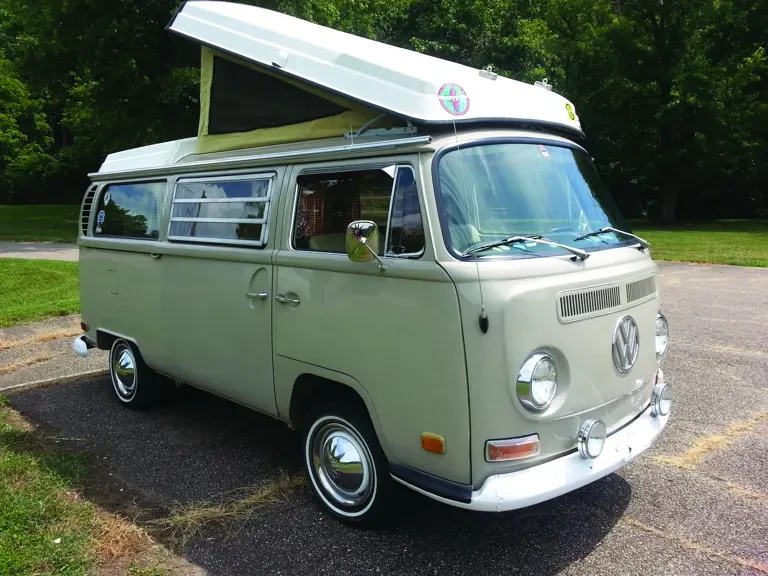 1970 Volkswagen Bay-Window Camper - Image 2 of 2