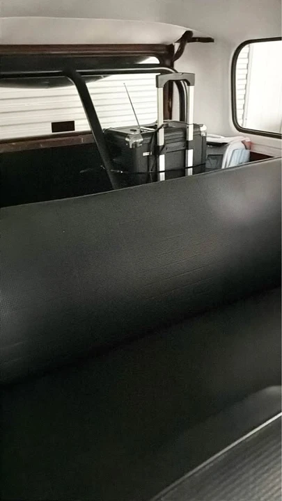 1970 Volkswagen Bay-Window Bus - Image 9 of 17