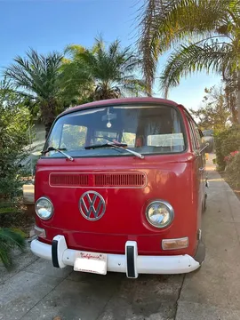 1970 Volkswagen Bus Type 2 Bay Window