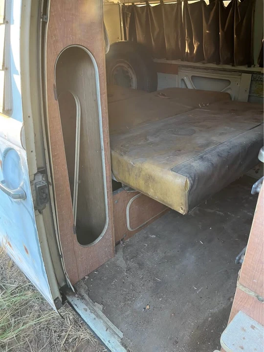 1970 Volkswagen Bay-Window Camper - Image 8 of 20