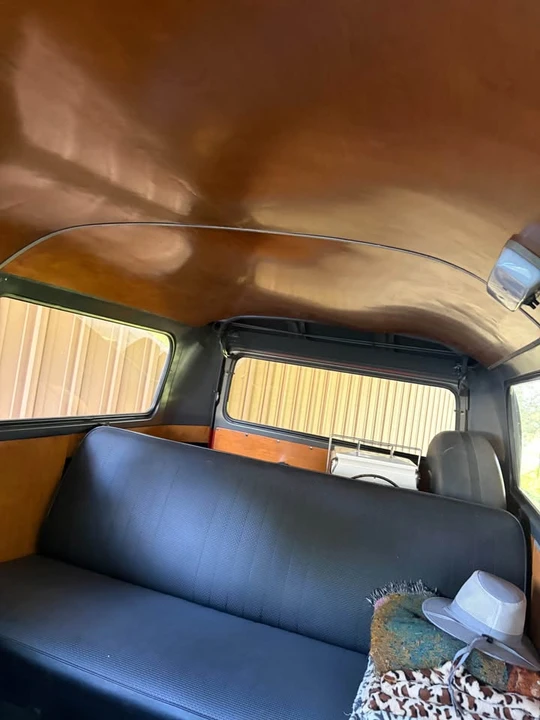 1970 Volkswagen Bay-Window Bus - Image 8 of 16