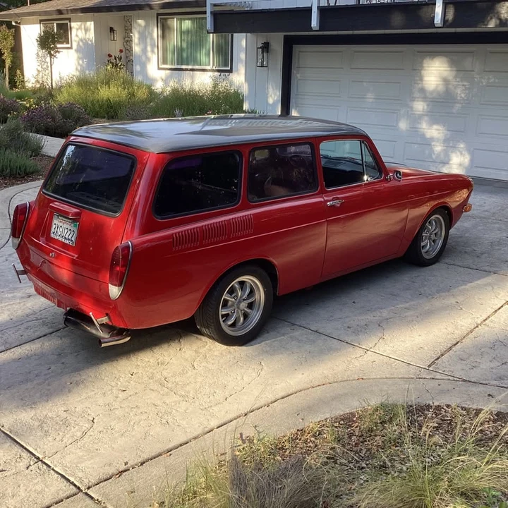 1970 Volkswagen Bay-Window Bus - Image 10 of 16