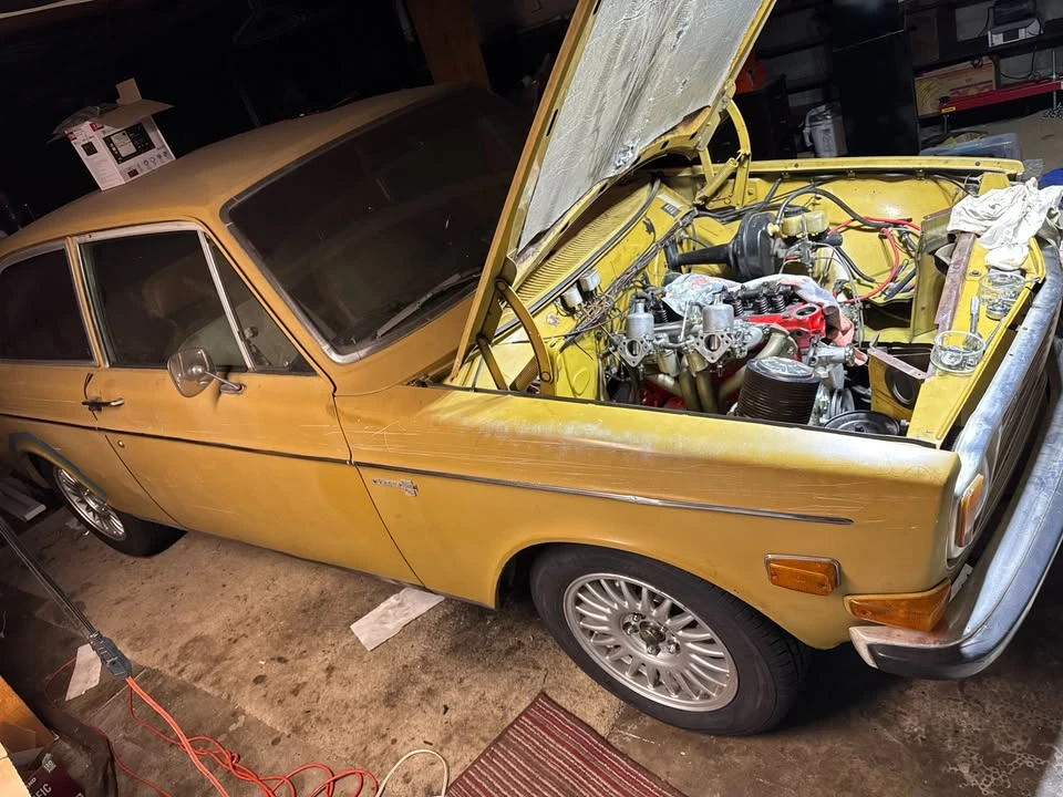 1970 Volvo 142 - Image 2 of 10