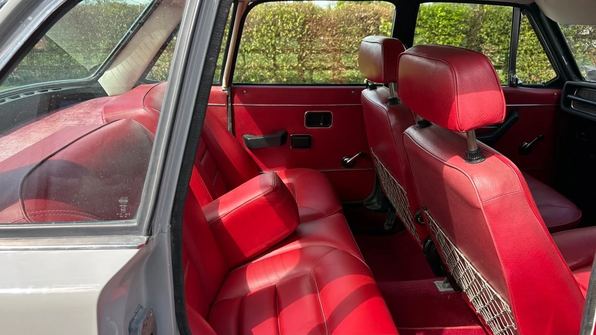 1970 Volvo 140 Series - Image 16 of 31