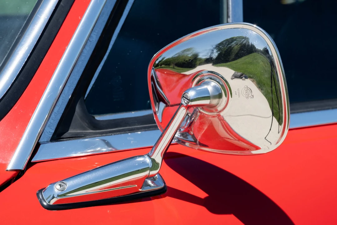 1970 Volvo 1800E - Image 24 of 31