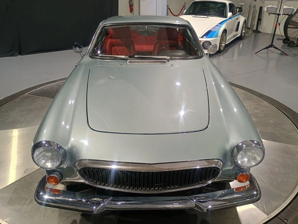 1970 Volvo 1800E - Image 10 of 12