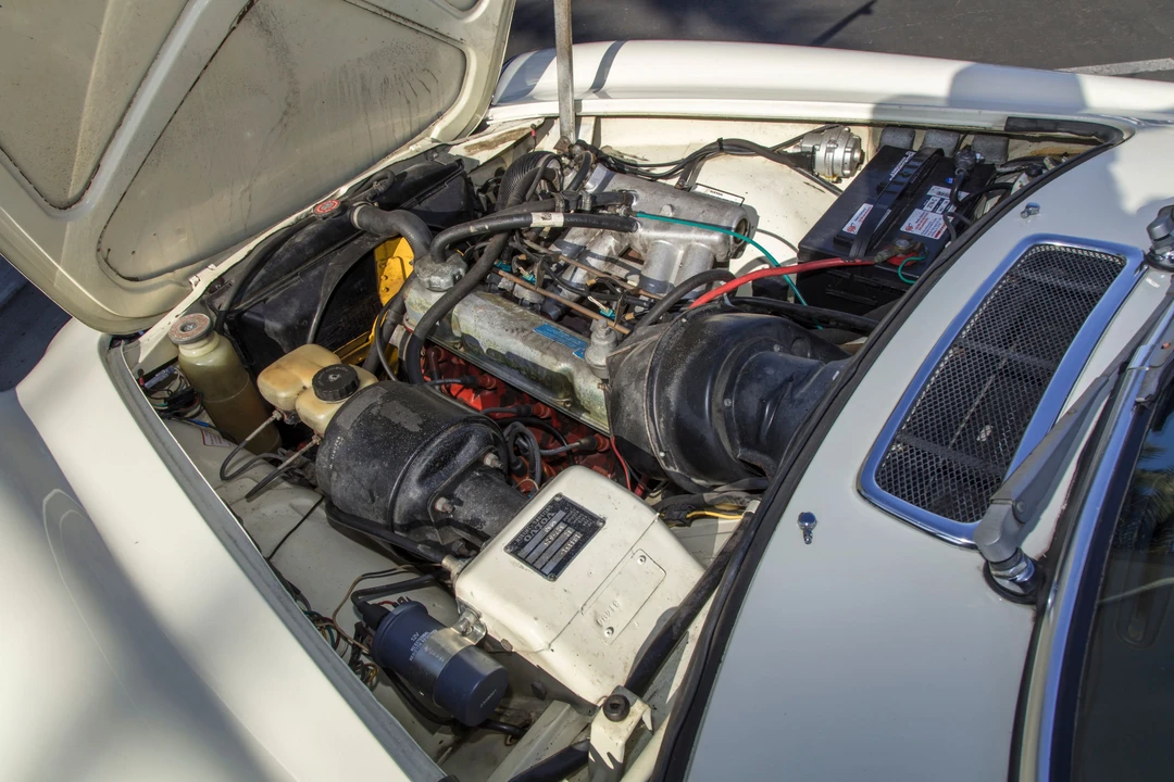 1970 Volvo 1800E - Image 15 of 31