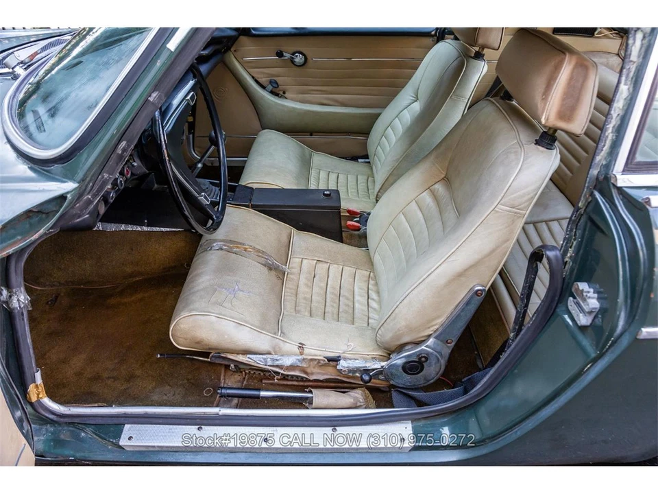 1970 Volvo 1800E - Image 14 of 31