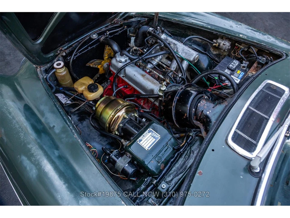 1970 Volvo 1800E - Image 25 of 31