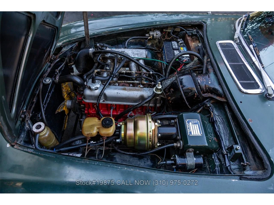 1970 Volvo 1800E - Image 26 of 31